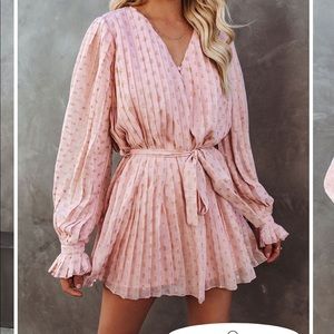 VICI walking on sunshine pleated romper